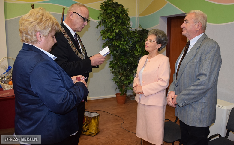 Złote Gody i diamentowa rocznica w Bardzie. Pary świętowały 50 i 60-lecie małżeństwa