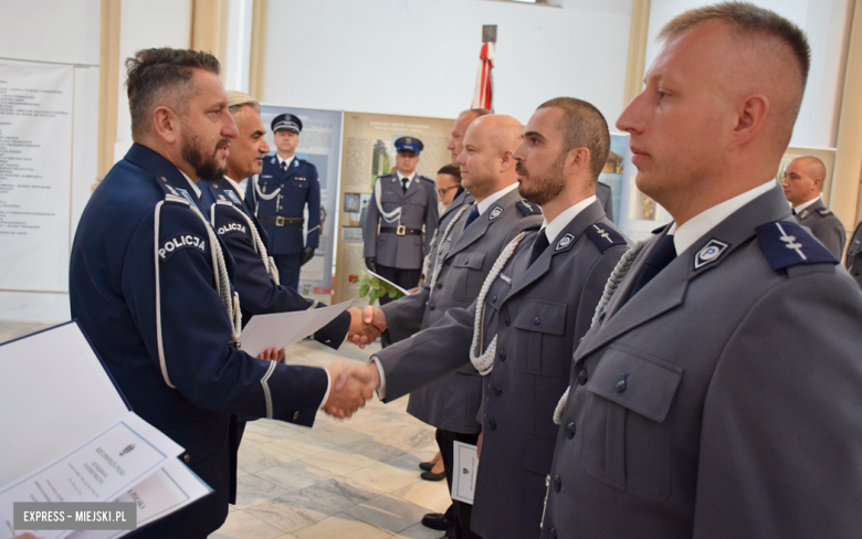 Powiatowe Święto Policji. Funkcjonariusze otrzymali awanse