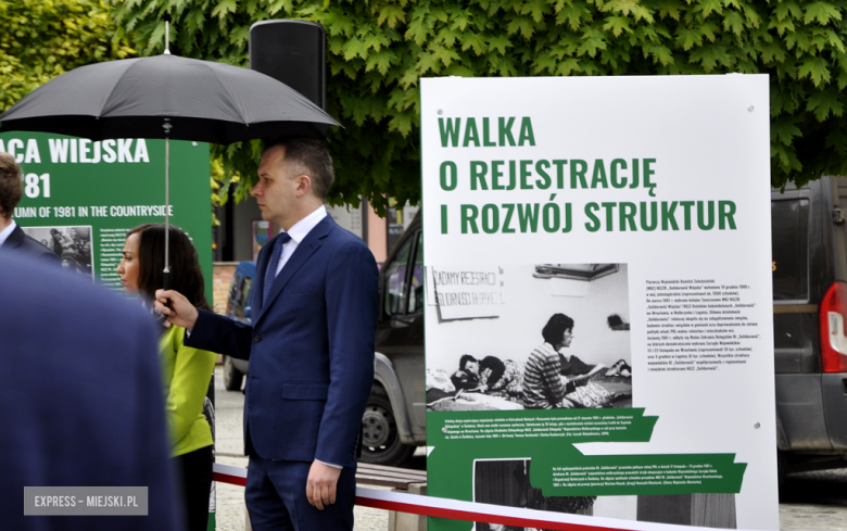 Uroczyste otwarcie wystawy plenerowej „Tu rodziła się »Solidarność« Rolników"