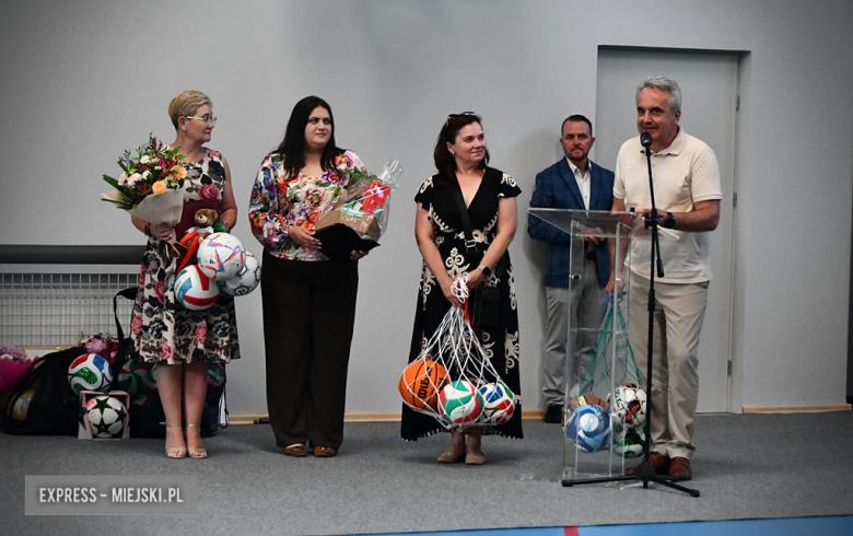 Uroczyste otwarcie zmodernizowanej hali sportowej w Kamieńcu Ząbkowickim