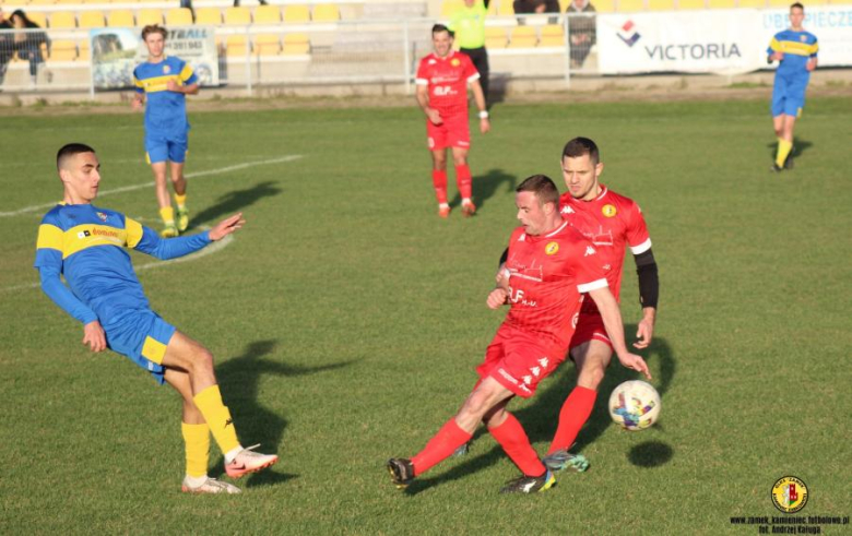 Klasa okręgowa: Zamek Kamieniec Ząbkowicki 3:2 (1:2) Lechia II Dzierżoniów