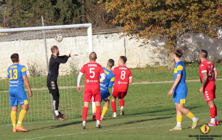 Klasa okręgowa: Zamek Kamieniec Ząbkowicki 3:2 (1:2) Lechia II Dzierżoniów