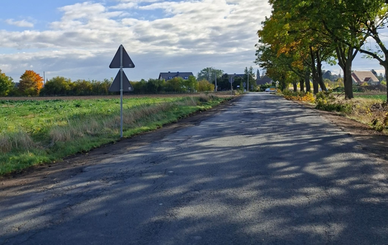 Rozpoczął się remont drogi powiatowej Lutomierz–Stoszowice