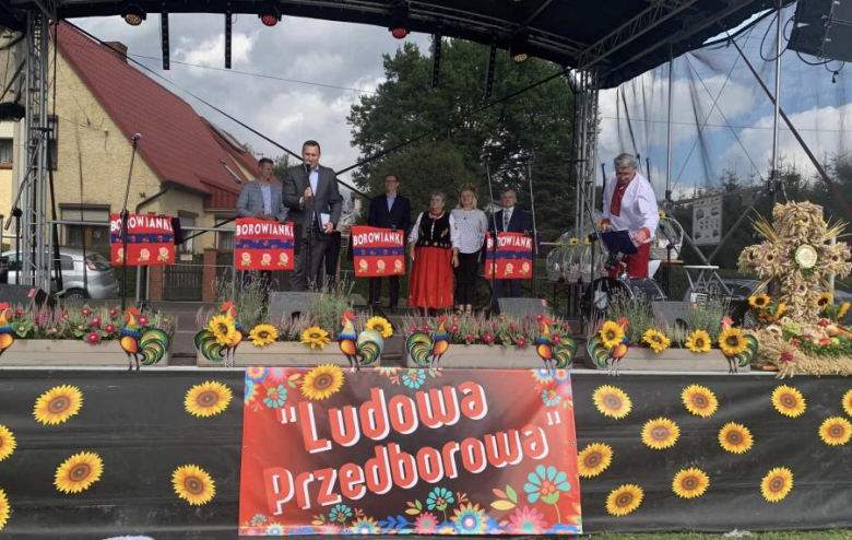 „Ludowa Przedborowa”. Przegląd zespołów ludowych w gminie Stoszowice