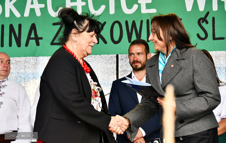 Muzyka, tradycja i turniej sołectw – dożynki gminne w Olbrachcicach Wielkich