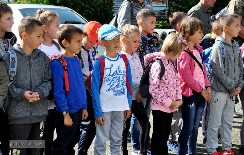 Realizacja drugiej edycji programu odbudowy zwierzyny drobnej. Tym razem do środowiska naturalnego trafiło około 430 sztuk zajęcy