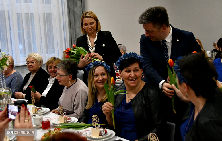 Obchody Dnia Kobiet w Mąkolnie