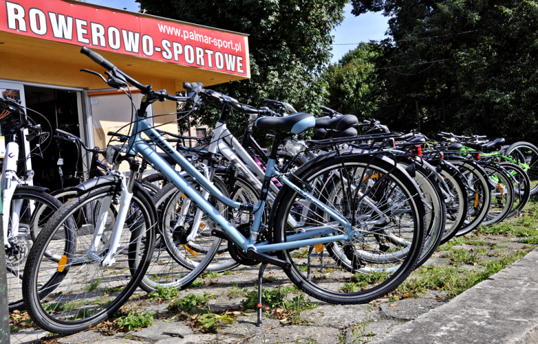 Zapraszamy już 1 i 2 października do Centrum Rowerowo-Sportowego przy ul. Mickiewicza 1 w Ząbkowicach Śląskich na wyprzedaż rowerów!
