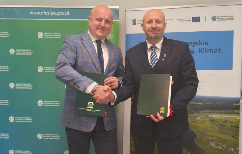 Podpisanie umowy na budowę sieci kanalizacyjnej w Braszowicach i modernizację w Ząbkowicach Śląskich