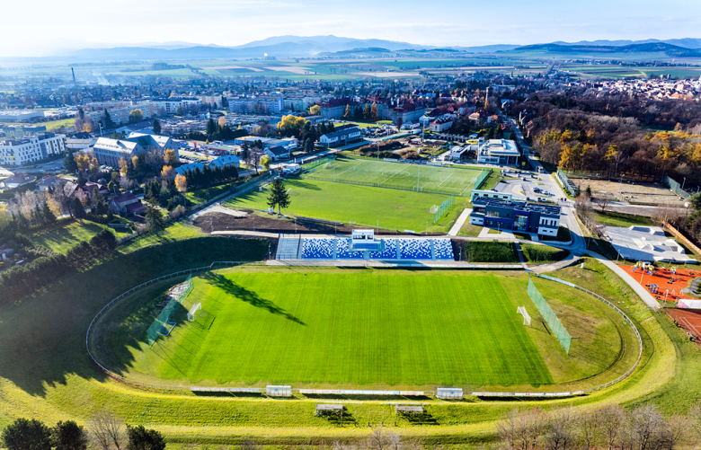 Zakończył sie kolejny etap modernizacji stadionu miejskiego w Ząbkowicach Śląskich