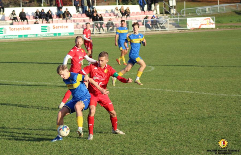 Klasa okręgowa: Zamek Kamieniec Ząbkowicki 3:2 (1:2) Lechia II Dzierżoniów