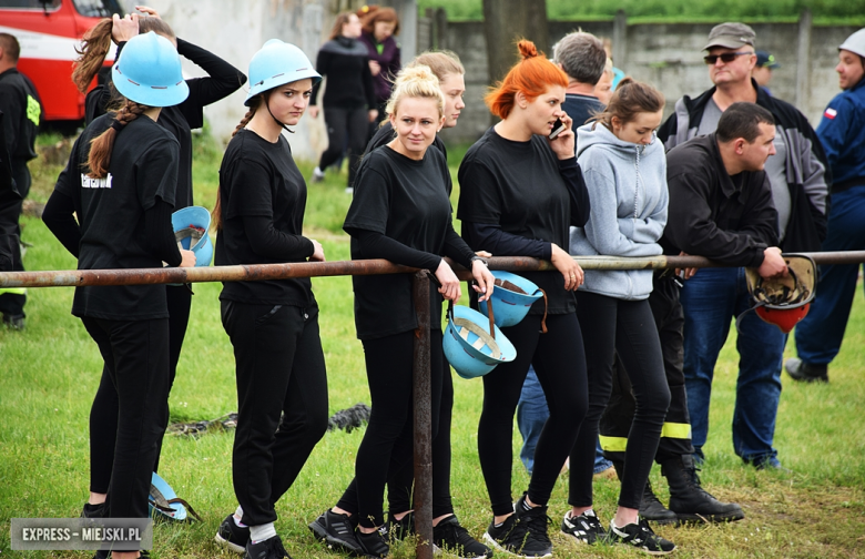 Gminne zawody sportowo-pożarnicze w Ziębicach