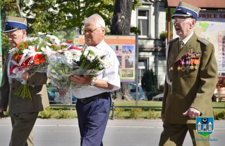 76. rocznica agresji sowieckiej na Polskę – złożenie wieńców pod Pomnikiem „Poległym za Ojczyznę”