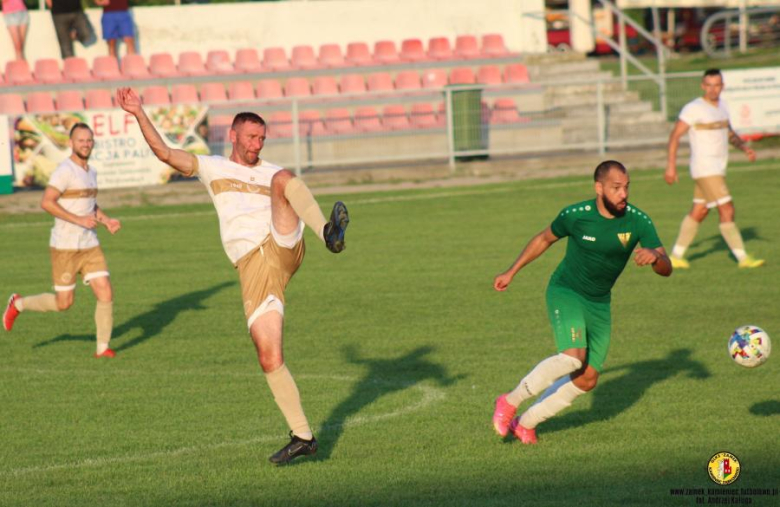 Klasa okręgowa: Zamek Kamieniec Ząbkowicki 1:1 (0:0) AKS Strzegom