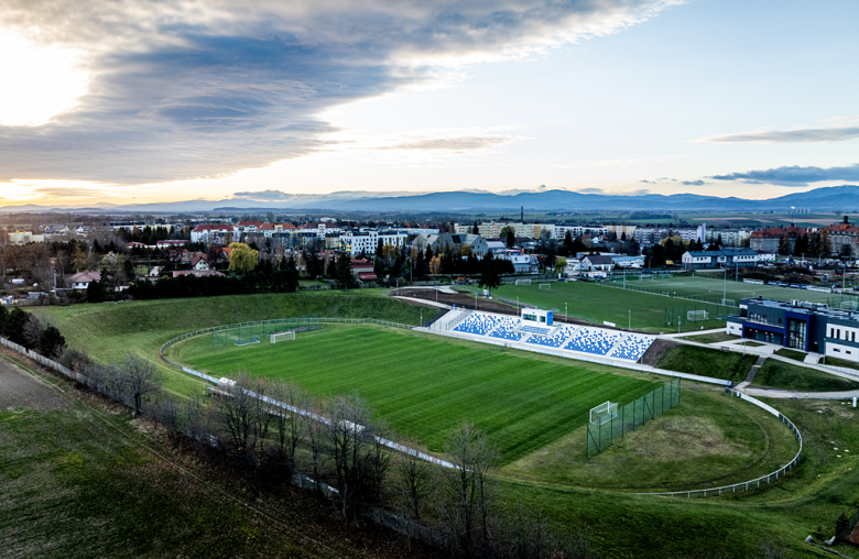 Zakończył sie kolejny etap modernizacji stadionu miejskiego w Ząbkowicach Śląskich