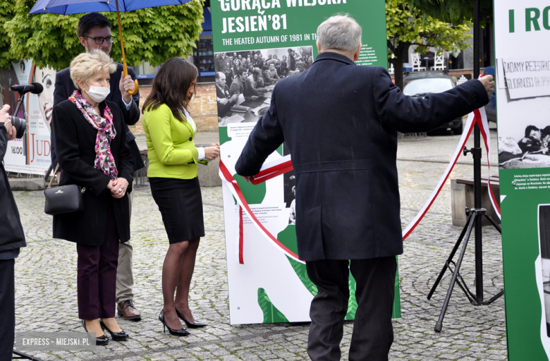 Uroczyste otwarcie wystawy plenerowej „Tu rodziła się »Solidarność« Rolników"