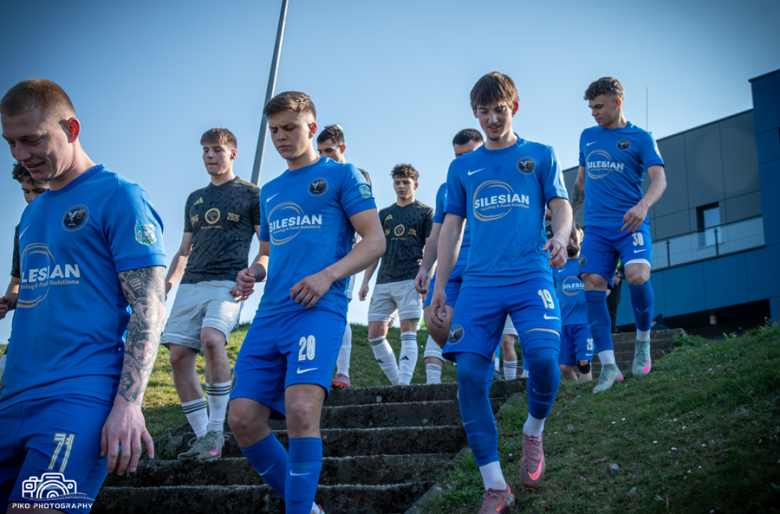 IV liga: Orzeł Ząbkowice Śląskie 2:1 (1:1) LKS Błyskawica Gać