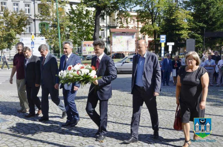 76. rocznica agresji sowieckiej na Polskę – złożenie wieńców pod Pomnikiem „Poległym za Ojczyznę”