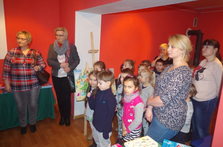 Stowarzyszenie Przyjaciół Ziębic „Ducatus” przekazało książki do przedszkoli i Biblioteki Miejskiej w Ziębicach