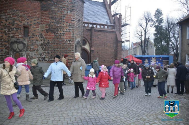 Święty Mikołaj na placu przy kościele św. Anny