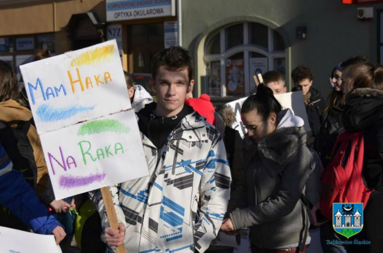 Uczniowie liceum ogólnokształcącego od kilku lat biorą udział w akcji 