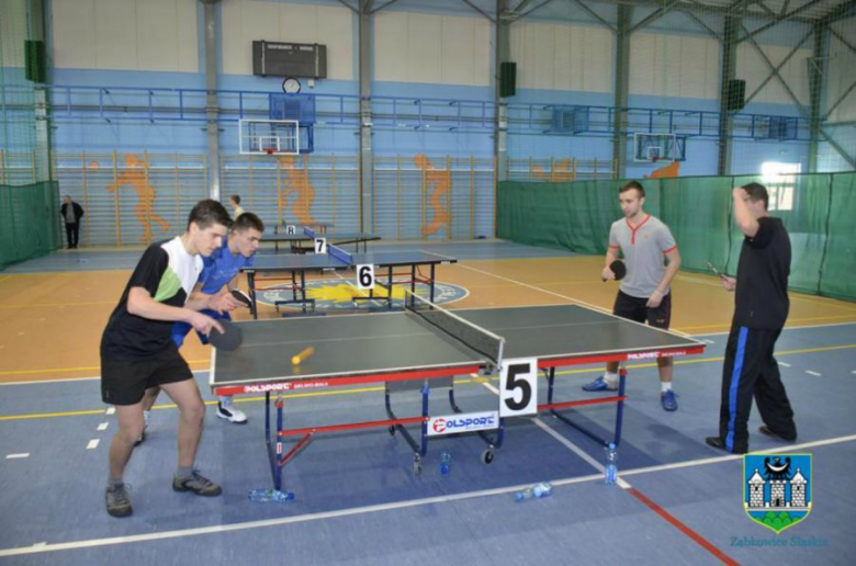  Ministranci rywalizowali w turnieju tenisa stołowego