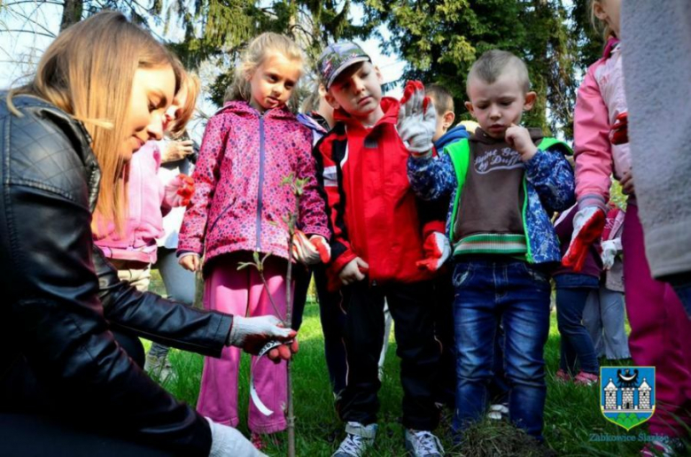 Mieszkańcy kilku miejscowości, a także przedszkolaki wzięły udział w akcji  „Zielona Gmina”