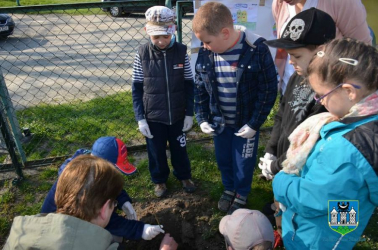 Mieszkańcy kilku miejscowości, a także przedszkolaki wzięły udział w akcji  „Zielona Gmina”