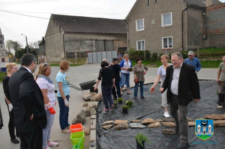 Mieszkańcy kilku miejscowości, a także przedszkolaki wzięły udział w akcji  „Zielona Gmina”