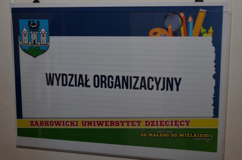 Zajęcia Ząbkowickiego Uniwersytetu Dziecięcego w urzędzie miejskim