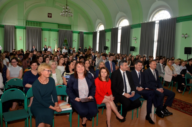 Zakończenie roku szkolnego maturzystów w Liceum Ogólnokształcącym w Ząbkowicach Śląskich