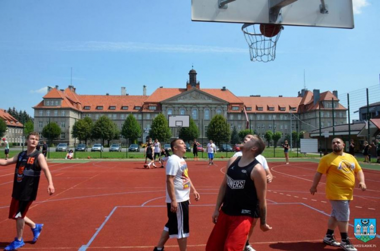 Wakacyjny turniej koszykówki 3x3 w Ząbkowicach Śląskich