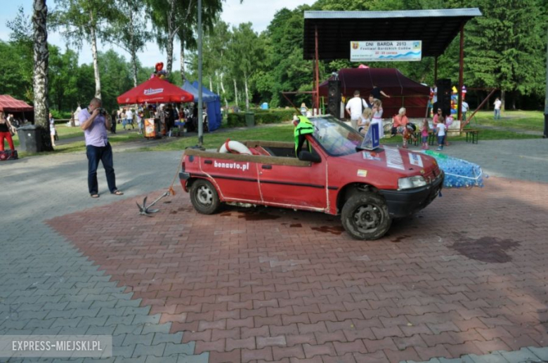 Ludzie mogli podziwiać pływadła