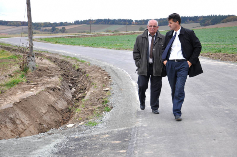 Remonty dróg powiatowych w Grodziszczu i Dobrzenicach zakończone