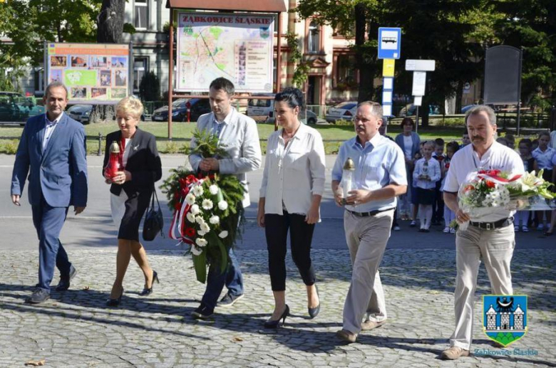 76. rocznica agresji sowieckiej na Polskę – złożenie wieńców pod Pomnikiem „Poległym za Ojczyznę”