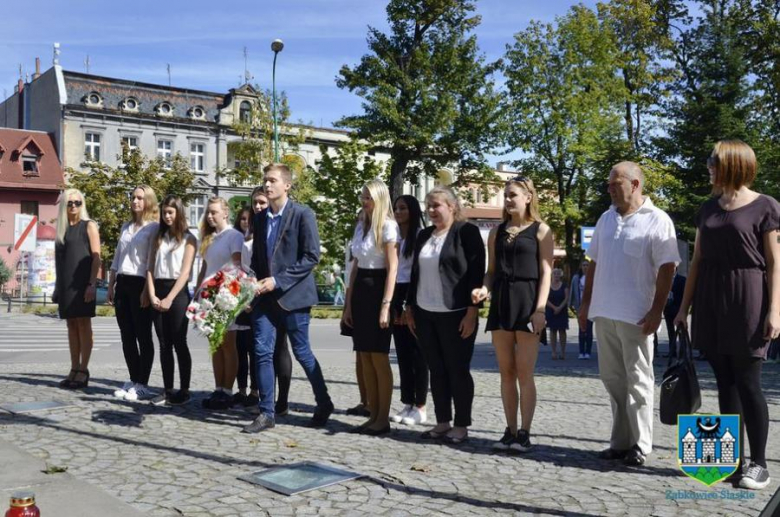 76. rocznica agresji sowieckiej na Polskę – złożenie wieńców pod Pomnikiem „Poległym za Ojczyznę”