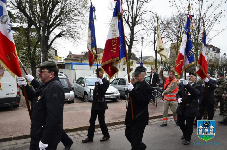 Ząbkowicki magistrat we Francji reprezentowali Ewa Figzał i Andrzej Dominik