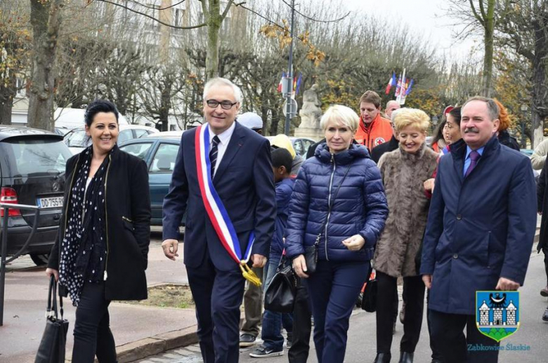 Ząbkowicki magistrat we Francji reprezentowali Ewa Figzał i Andrzej Dominik