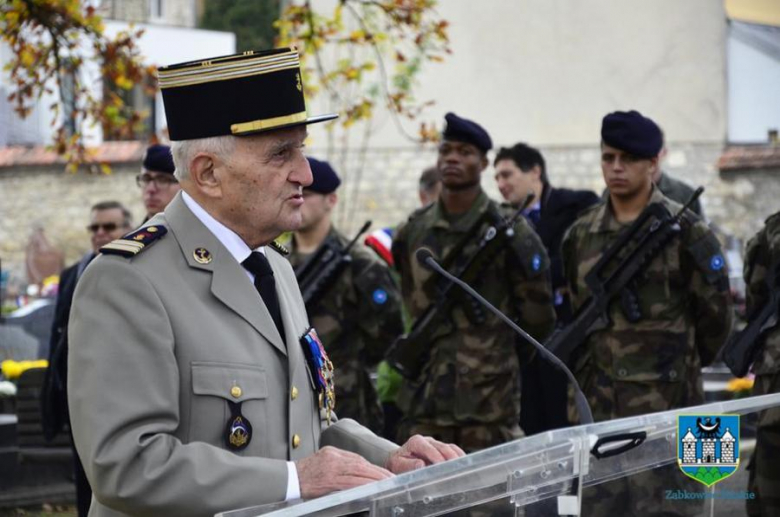 Ząbkowicki magistrat we Francji reprezentowali Ewa Figzał i Andrzej Dominik