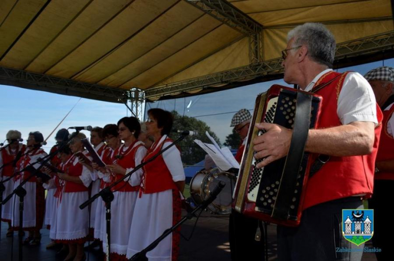 Wojewódzki Festiwal Zespołów Artystycznych Kół Gospodyń Wiejskich w Stolcu