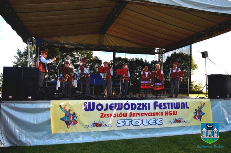 Wojewódzki Festiwal Zespołów Artystycznych Kół Gospodyń Wiejskich w Stolcu