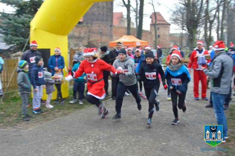 Rodzinny Bieg Mikołajkowy w Ząbkowicach Śląskich