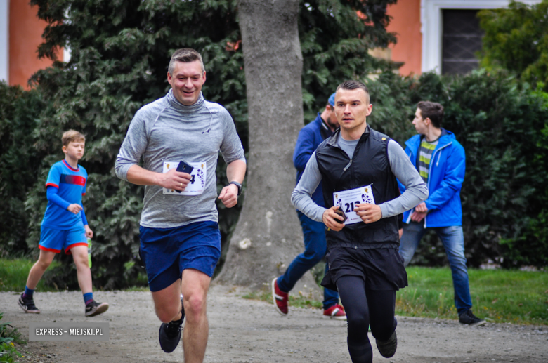 VIII Półmaraton Henrykowski i IV Dycha Księgi Henrykowskiej