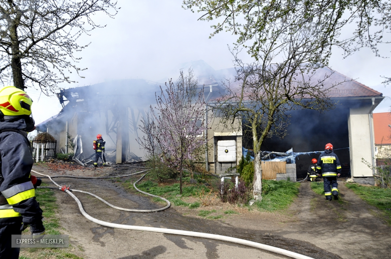 Pożar zabudowań gospodarczych w Zwróconej