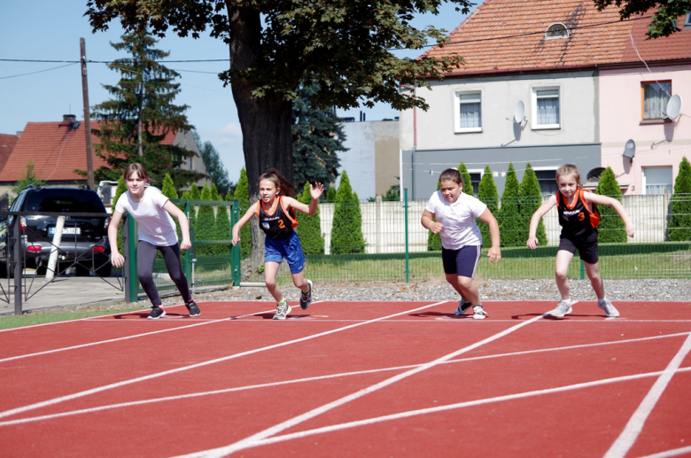 Zawody lekkoatletyczne w Ziębicach