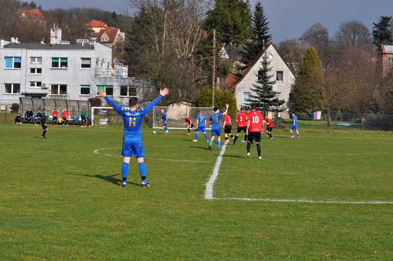 A-klasa, gr. II: Unia Bardo 3:0 (1:0) Zamek Trzebieszowice