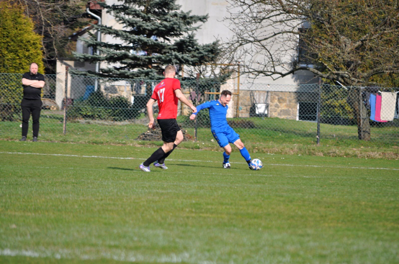 A-klasa, gr. II: Unia Bardo 3:0 (1:0) Zamek Trzebieszowice