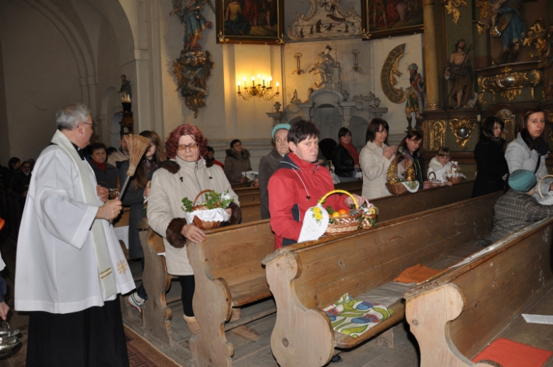 Triduum Paschalne w Parafi Zwrócona