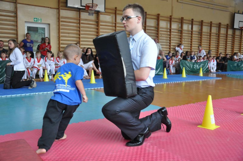 Najmłodsi zawodnicy taekwondo w Bardzie 