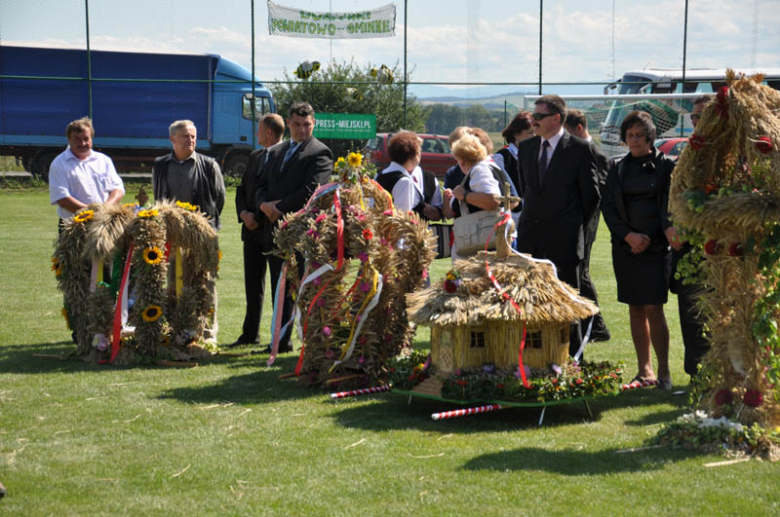 Dożynki Powiatowo-Gminne – Stolec 2011